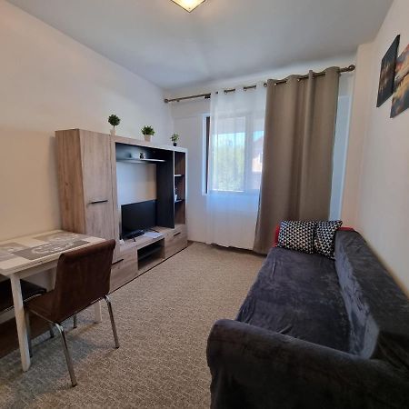 Ultracentral & Cozy, Palas Apt Jászvásár Kültér fotó