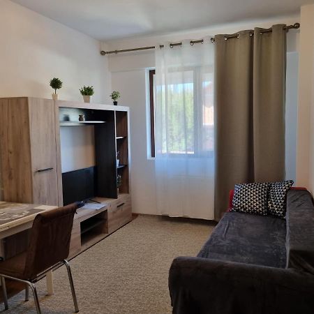 Ultracentral & Cozy, Palas Apt Jászvásár Kültér fotó
