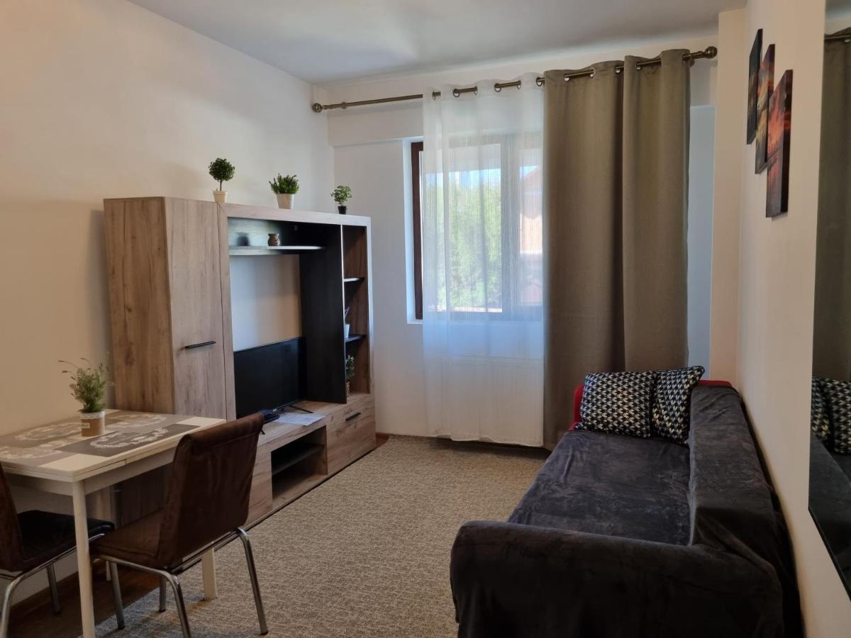 Ultracentral & Cozy, Palas Apt Jászvásár Kültér fotó