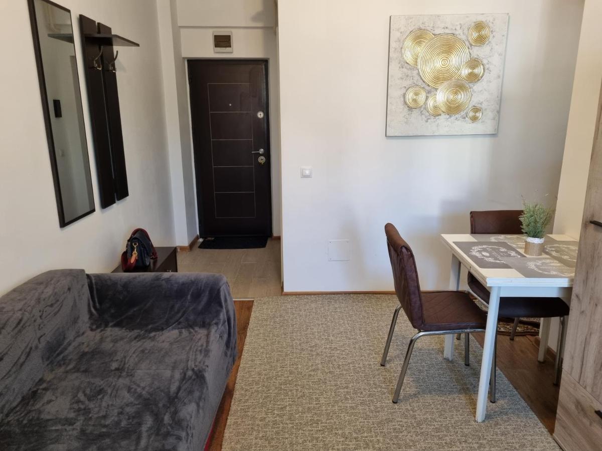 Ultracentral & Cozy, Palas Apt Jászvásár Kültér fotó